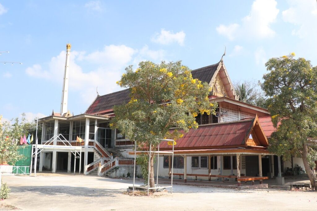วัดบ้านเก